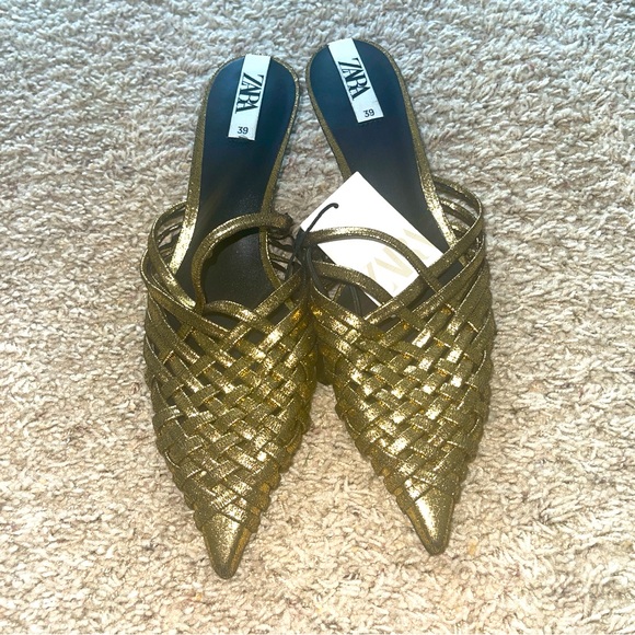 Zara Shoes - Zara Gold Woven Women's Shoes Sz 8.5 NWT
